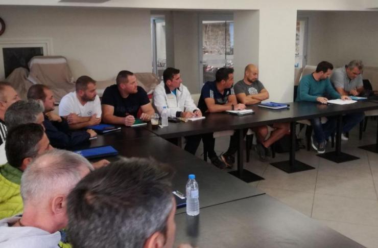 Ολοκληρώθηκε με επιτυχία η σχολή προπονητών στο νησί της Νάξου 