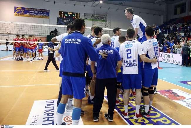 Ο κακός Φοίνικας ηττήθηκε από τον Ηρακλή στον ημιτελικό 