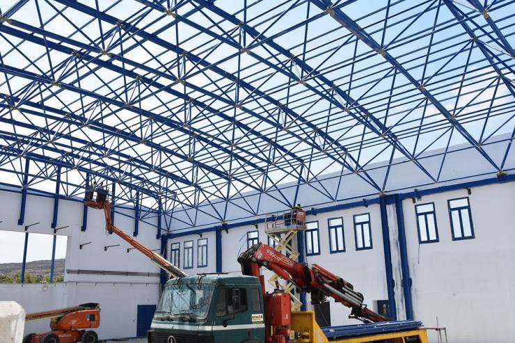 Προχωρά το κλειστό της Μυκόνου 