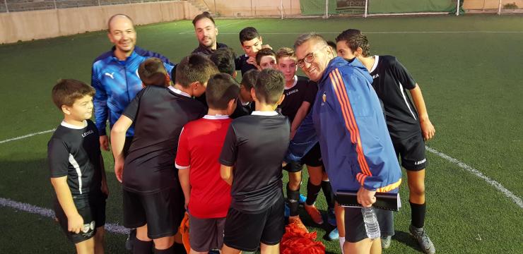 «Από τις ποιοτικότερες σχολές του δικτύου μας η ακαδημία της Σύρου»