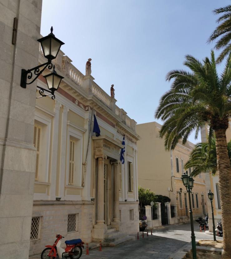 Δημοπρατήθηκαν από την Περιφέρεια τα έργα βελτίωσης του επαρχιακού οδικού δικτύου Κέας, Κύθνου,  Ίου, Σικίνου, Φολεγάνδρου και Ανάφης