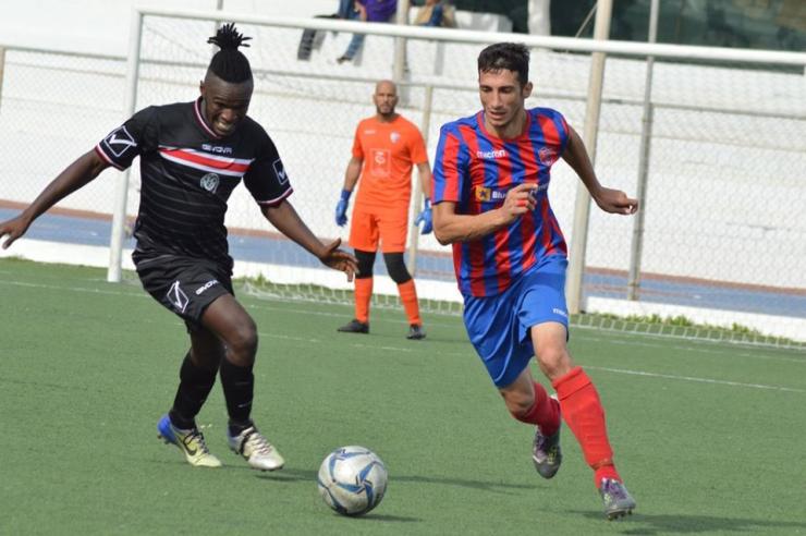 Φιγουράρει μόνη στην πρώτη θέση 