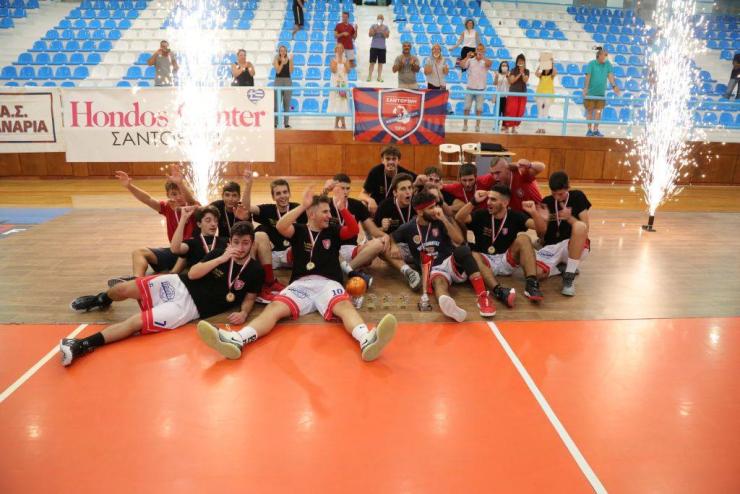 Άξια πρωταθλήτρια η Α.Ε. Σαντορίνης 