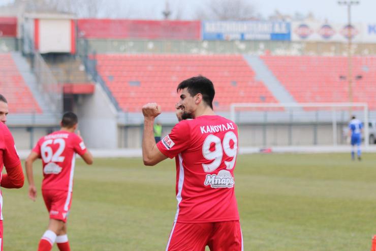 «Επαγγελματίες οι άνθρωποι της ομάδας» 