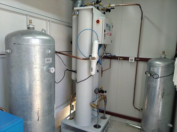 Σύγχρονη μονάδα παραγωγής οξυγόνου στο Κέντρο Υγείας Μήλου