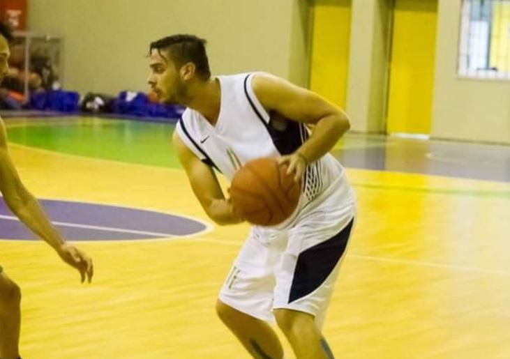 Ο Ανάργυρος Κοσμάς είπε το "ναι" και τη νέα σεζόν θα αγωνίζεται στον  Άρη Σύρου 