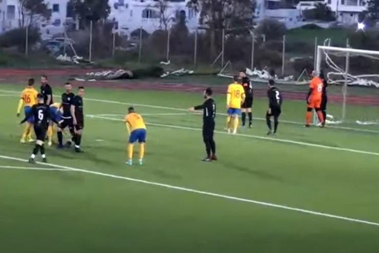 Α.Ε. Πάρου και Πύργος έμειναν στο μηδέν και έχασαν κάθε επαφή με την κορυφή 