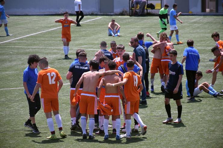 Μάγεψαν οι έφηβοι των Κυκλάδων 