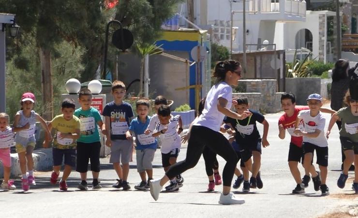 Πλήθος κόσμου πήρε μέρος στο “Finikas Run 2022” 