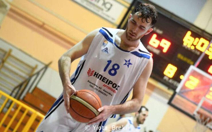 Στον ΑΠΑΣ Νάξου ο Νικόλα Χαρούνι 