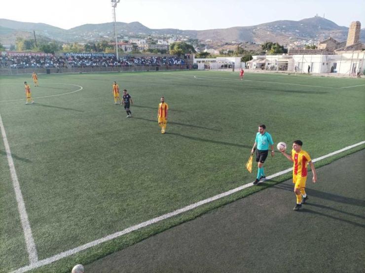 Κρατά την εμφάνιση και κοιτά το επόμενο ματς 