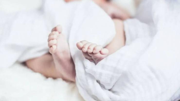 Τραγωδία στη Χαλκίδα: Νεκρά δύο νεογέννητα - Μεταφέρθηκαν χωρίς τις αισθήσεις τους στο νοσοκομείο
