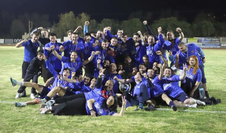 Παρέμεινε στον… θρόνο της 