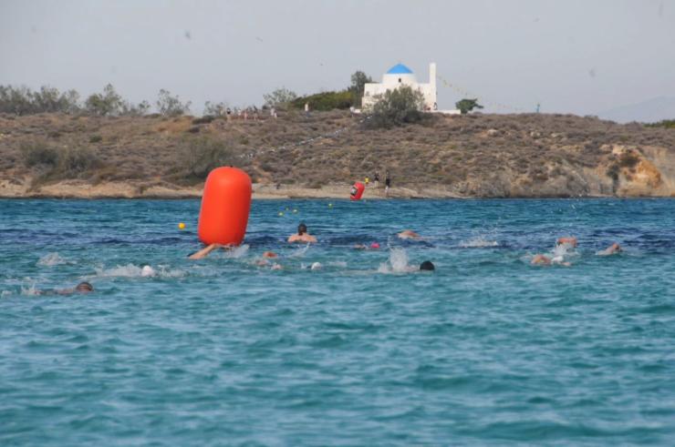 Κολυμβητικός διάπλους από τον Ναυτικό Όμιλο Νάουσας Πάρου “Ναϊάς”