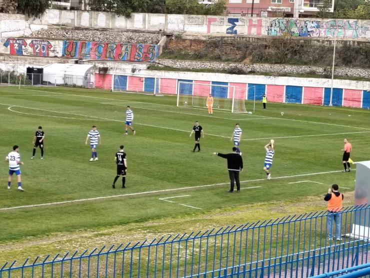 Σέντρα στις 15 Φεβρουαρίου  