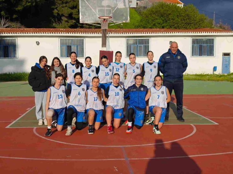 Πρώτη ήττα για τις νεανίδες του Περιστεριώνα Τήνου 