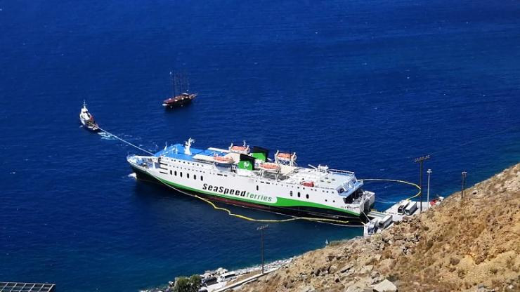 Αδυναμία προσέγγισης του Ε/Γ-Ο/Γ ''OLYMPUS'' στη Σαντορίνη
