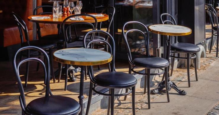 Αντιδρά η εστίαση Αγρινίου στο «ηλεκτροσόκ»: Νομικά κατά της ρήτρας