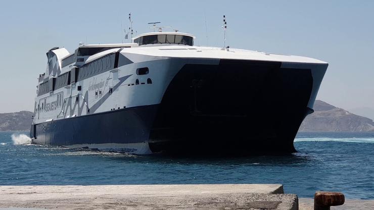 Μηχανική βλάβη μεσοπέλαγα για το World Champion Jet