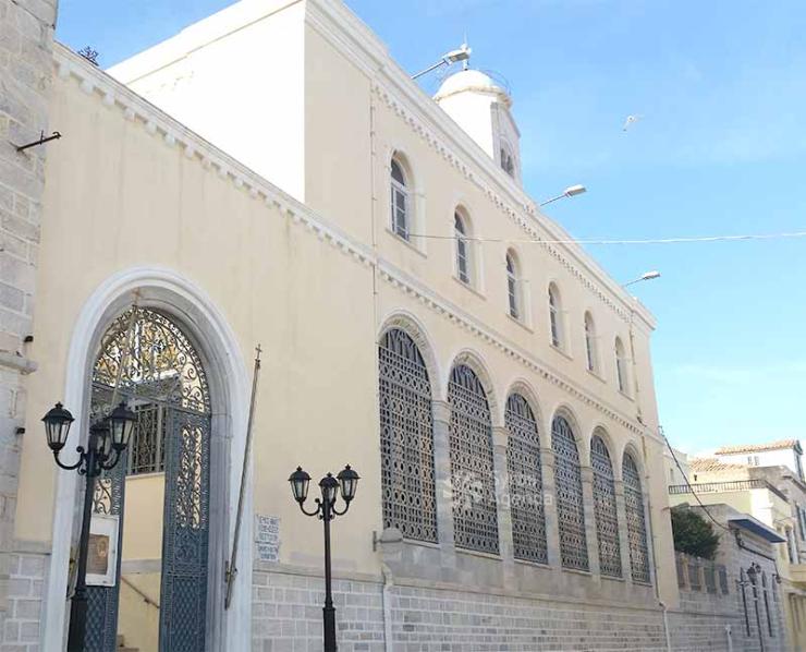 Ενημέρωση της Φιλόπτωχου Αδελφότητος Κυριών Ενορίας Κοιμήσεως Σύρου