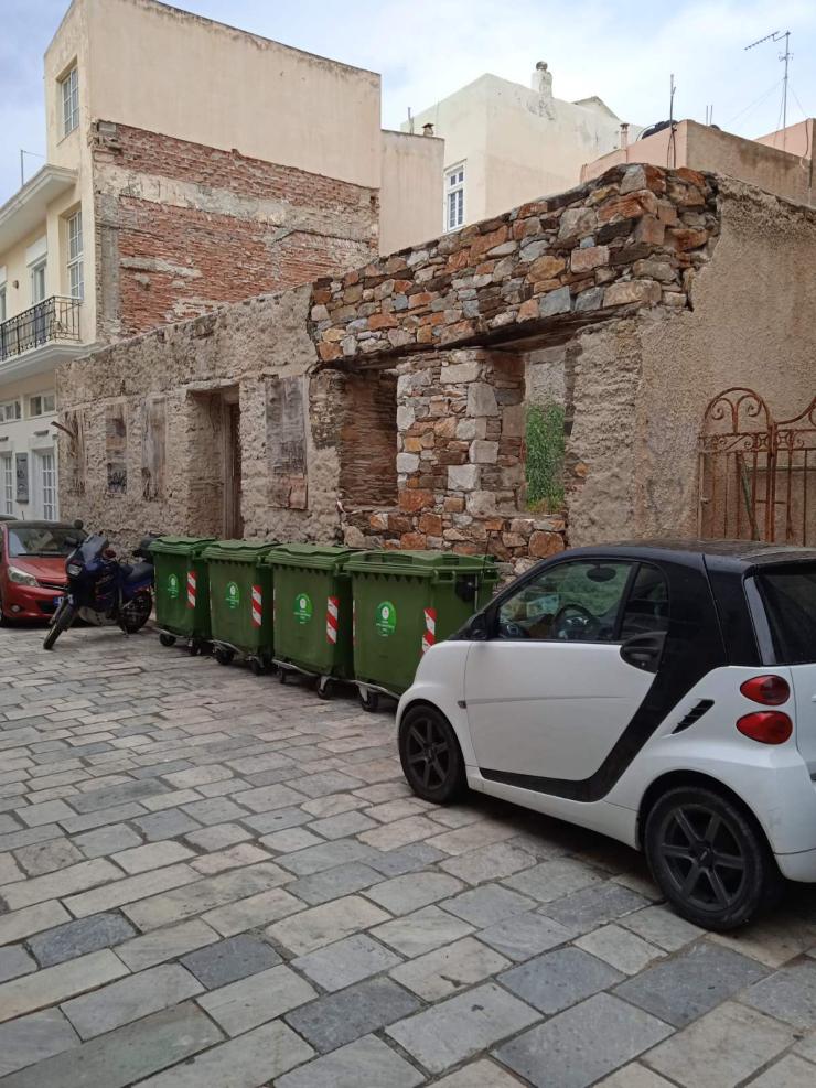 Σύρος: Υπογραφή μελέτης για την ανακατασκευή του κτηρίου στην οδό Σουρή