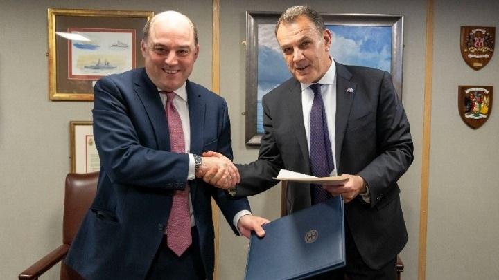 Υπεγράφη η Διακήρυξη Αμυντικής Συνεργασίας μεταξύ Ελλάδας και Ηνωμένου Βασιλείου