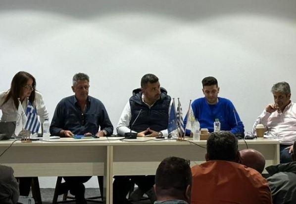 Σαντορίνη: Έτοιμες λύσεις για τις μεταφορές και τη στάθμευση