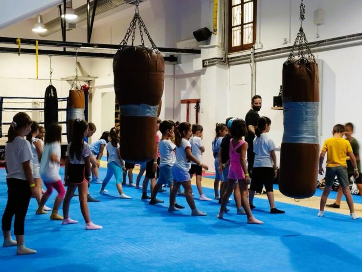 Το "Summer Class" έρχεται και φέτος στη Σαντορίνη