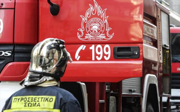 Μύκονος: Άνδρας ανασύρθηκε χωρίς τις αισθήσεις του μετά από φωτιά σε ξενοδοχείο