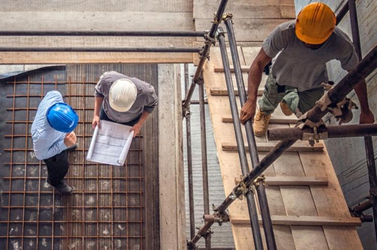 Στο επίκεντρο οι ανάγκες των εργαζομένων στις κατασκευές