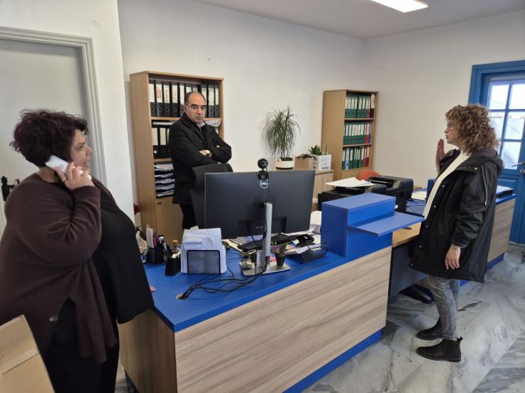 Δήμος Πάρου: Ολοκληρώθηκαν οι εργασίες ανακαίνισης των ΚΕΠ