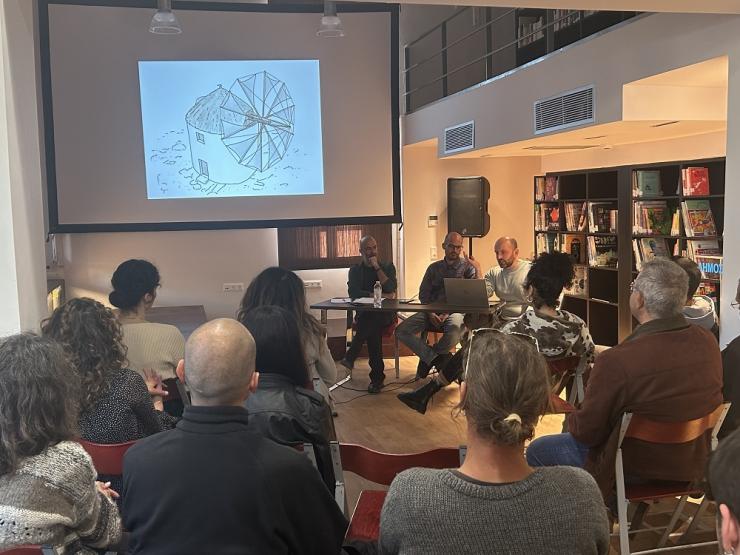 Άνοιξε ο διάλογος για την επανάχρηση των Ανεμόμυλων της Αμοργού