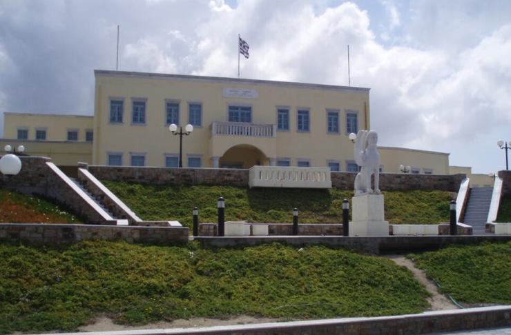 Κενά, αποχωρήσεις και ανάγκη ενίσχυσης υπηρεσιών