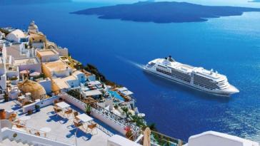 Σαντορίνη: Ο Σύλλογος Εμπόρων και Επαγγελματιών για την κρουαζιέρα
