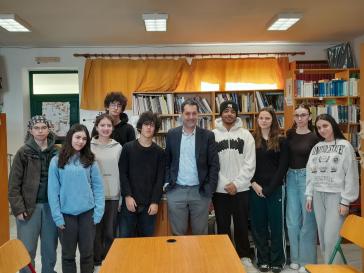 Με επίκεντρο την καλλιέργεια κριτικής σκέψης και ψηφιακής υπευθυνότητας