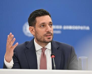 Κυρανάκης: Σύστημα ΑΙ θα «επιτηρεί» σε πραγματικό χρόνο τις επικοινωνίες στα τρένα