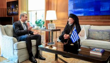 Συνάντηση Μητσοτάκη με Βαρθολομαίο στο Μέγαρο Μαξίμου