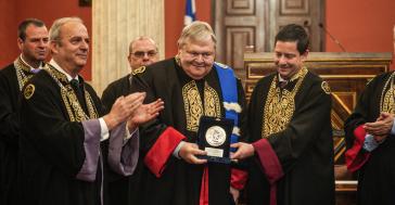 Επίτιμος διδάκτορας της Νομικής Σχολής του ΕΚΠΑ αναγορεύτηκε ο Ευάγγελος Βενιζέλος