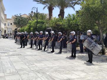 Σύρος: Περιορισμοί από την Αστυνομία λόγω της άφιξης του Crown Iris