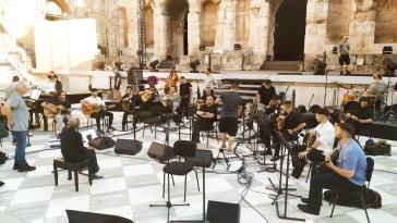 Σύρος: Έκλεισε τη χρονιά του το "Εν χορδαίς και οργάνοις" 