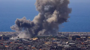 Ισραηλινά πλήγματα σε κέντρα της Χεζμπολάχ στη Βηρυτό