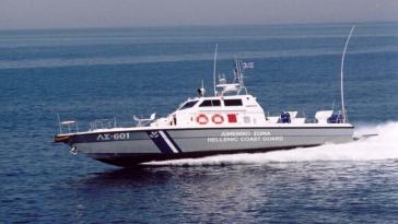 Ρόδος: Προσάραξε σκάφος σε βραχώδες σημείο στην περιοχή Καβουράκια