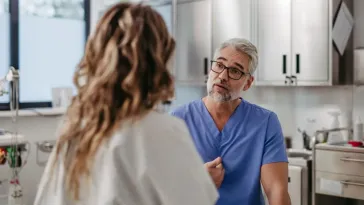 «Πράσινο φως» από τον FDA σε νέα στοχευμένη θεραπεία για πολλούς τύπους καρκίνου