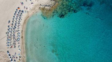 Το ελληνικό νησί που αναδείχθηκε ως ο πιο μυστικός ονειρεμένος προορισμός στην Ευρώπη