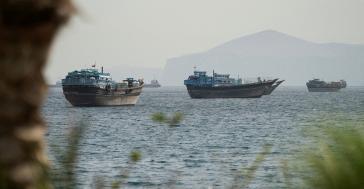 Κλιμακώνεται η κρίση στα Στενά του Ορμούζ: Χτυπήσαμε άλλα δύο τάνκερ, λένε οι Φρουροί της Επανάστασης