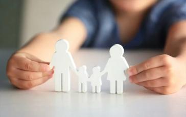 Ολιστικό σχέδιο για την αντιμετώπιση της παιδικής φτώχειας στην Πάρο
