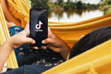 Το TikTok θα πληρώσει στις ΗΠΑ 400 εκατ. δολάρια γιατί παραβίαζε νόμο για το απόρρητο των παιδιών