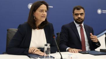 Επίδομα ανεργίας: Σφοδρά πυρά από την αντιπολίτευση και “απάντηση” Κεραμέως στον Μαρινάκη