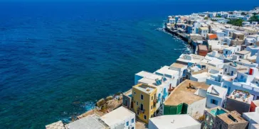 Το πανέμορφο νησί που δίνει «επίδομα γέννας» 3.000 ευρώ για κάθε παιδί 