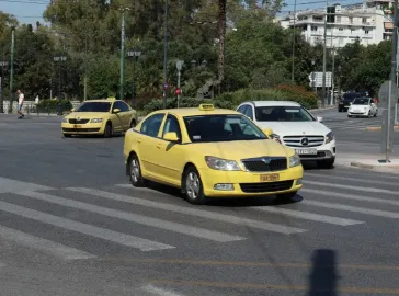 ΣΑΤΑ: Νέα τιμολόγηση στις υπηρεσίες ταξί
